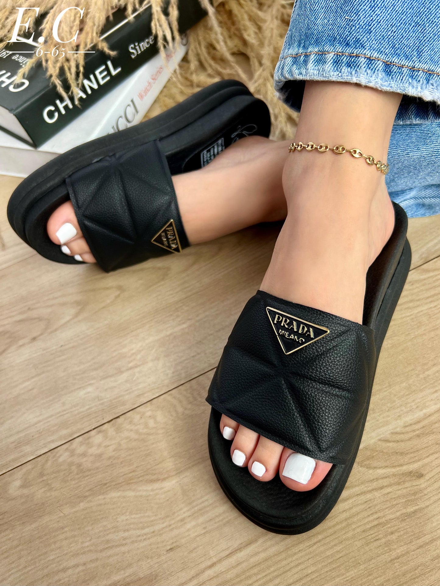 PLATAFORMA PRADA