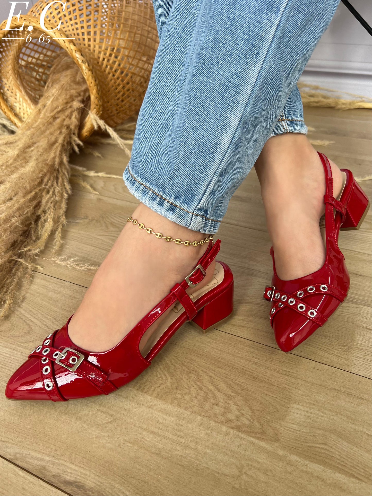 STILETTOS CHANELL
